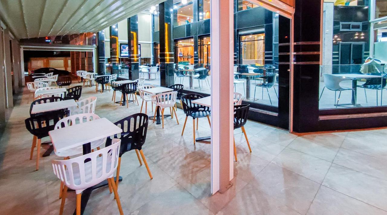 Hotel SunSet Beni Mellal Bagian luar foto