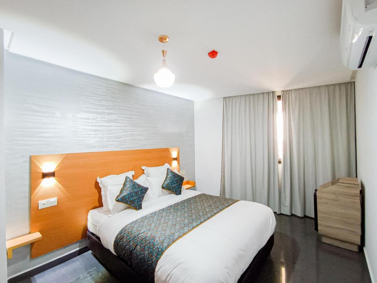 Hotel SunSet Beni Mellal Bagian luar foto
